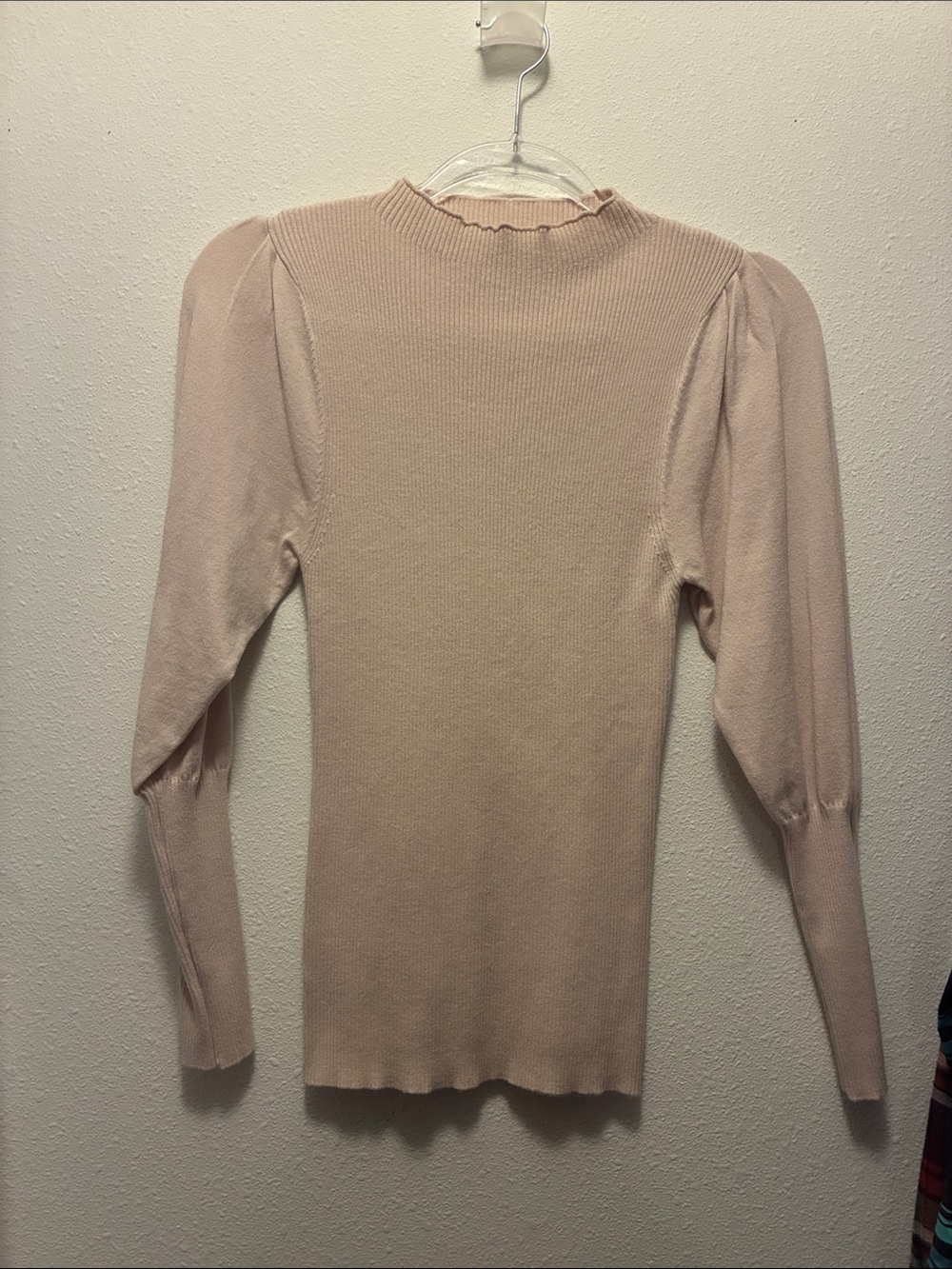 Puff-Sleeve Ribbed Mock Neck Top in Blush